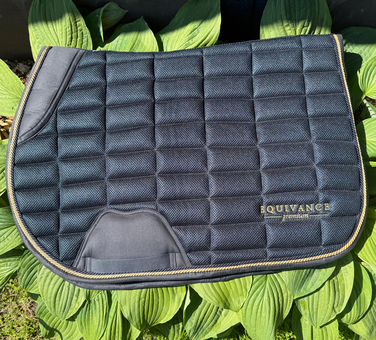 Mesh saddle pad “dark navy” - sviedrene
