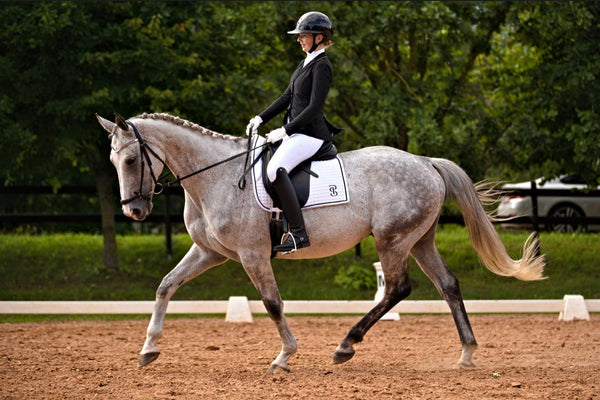 Tīna Hanna Bunce & Zefīrs