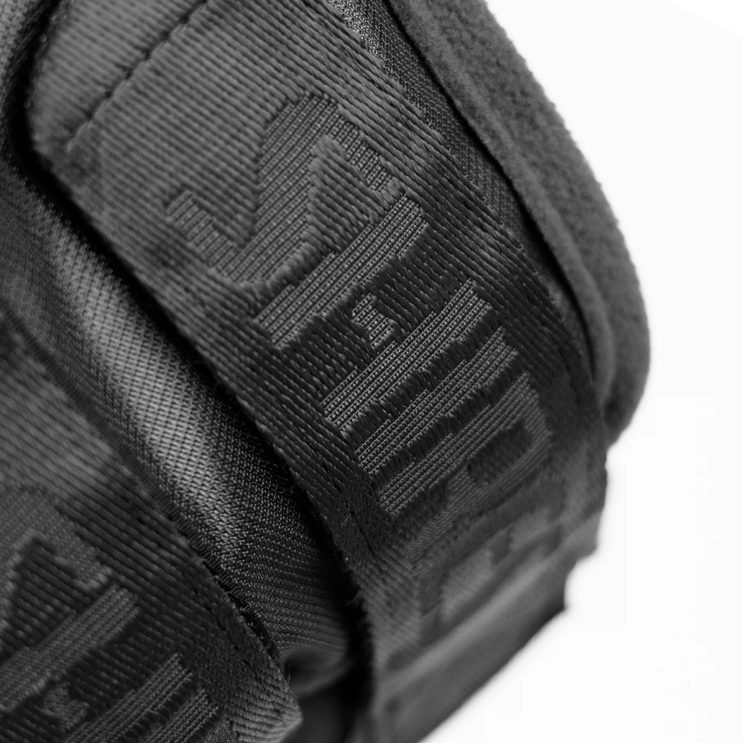 Shires FlyGuard Pro smalka sieta mušu maska ar ausu un deguna aizsardzību (Melna)