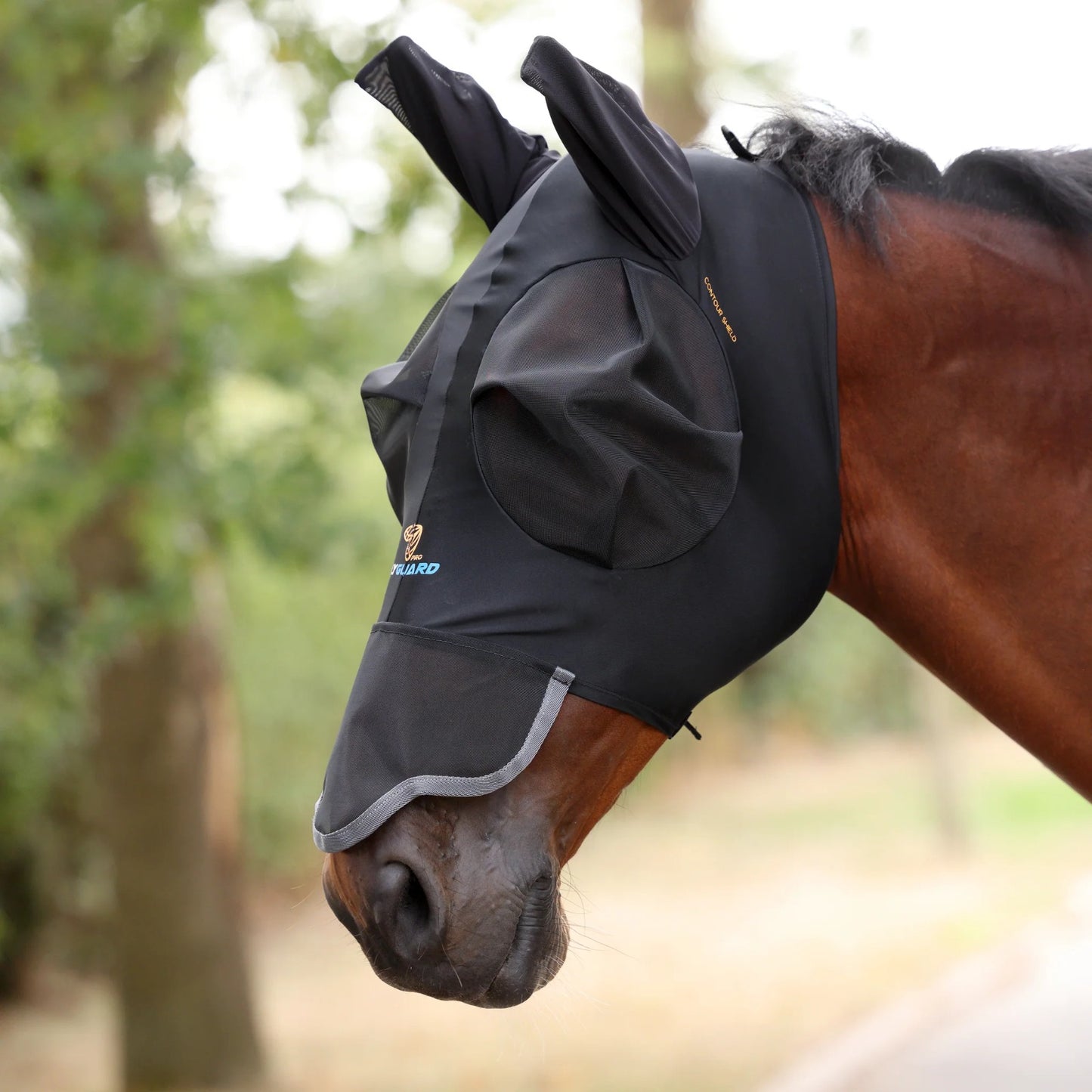 Shires FlyGuard Pro elastīgā mušu maska ar ausu un deguna aizsardzību
